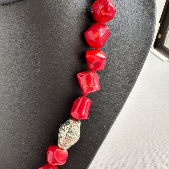 Red Bamboo Coral Bead Necklace - Picture 4 of 16